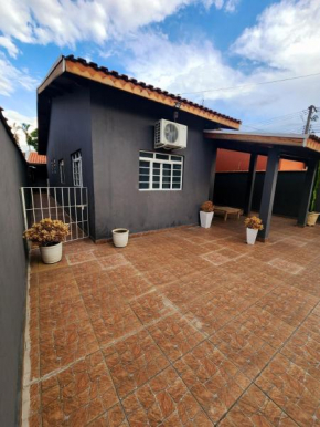Casa Jardim / 3 Quartos / Garagem / 5 pessoas